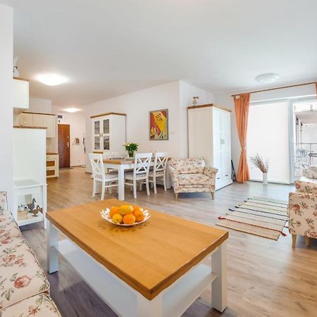 Apartamenty Sun & Snow Solna 11 Kołobrzeg Esterno foto